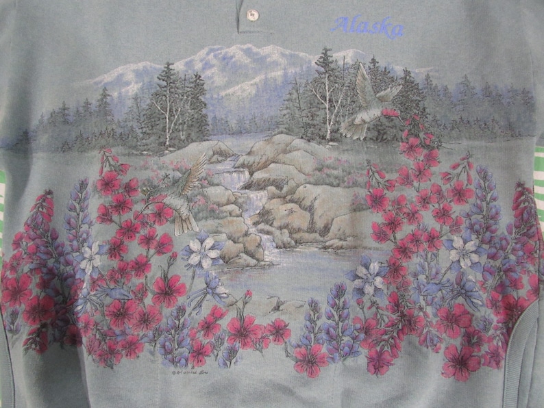 sz M Beautiful ART UNLIMITED all over print Alaska flowers and nature sweatshirt totally cute