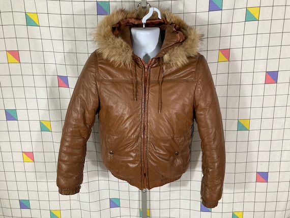 Cropped bomber jacket hotsell with fur hood