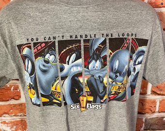 vintage Looney Tunes Six Flags shirt - sz M - Bugs Bunny Taz Marvin Martian roller coaster tee