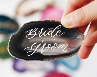 Agate Slice Escort Cards, Agate Slice Place Cards, Agate Slice Wedding Favor, Calligraphy Agate Slice