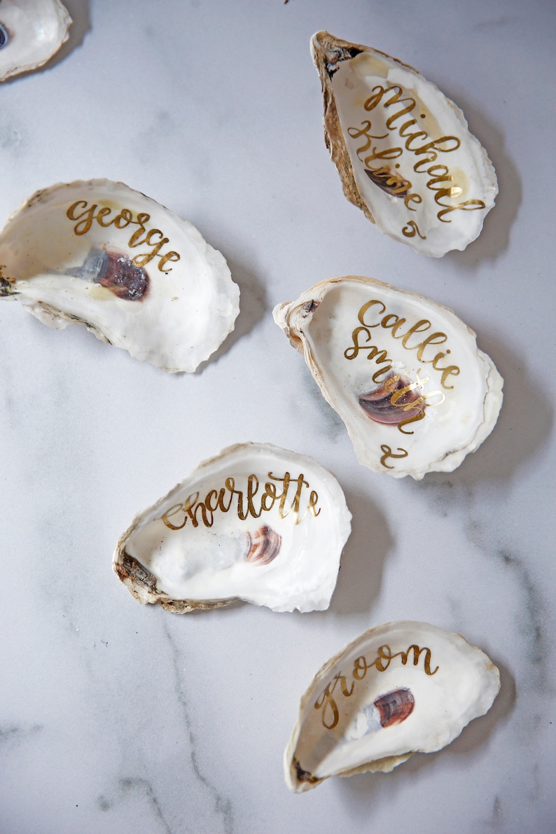 Oyster Shell Escort Cards, Oyster Place Cards, Oyster Wedding Favor, Calligraphy Oyster Favor image 3