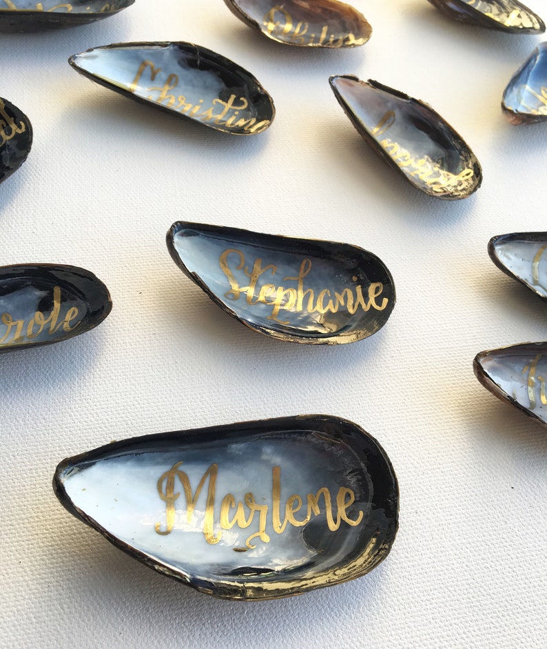 Mussel Shell Escort Cards, Mussel Place Cards, Mussel Wedding Favor, Calligraphy Mussel Favor image 9