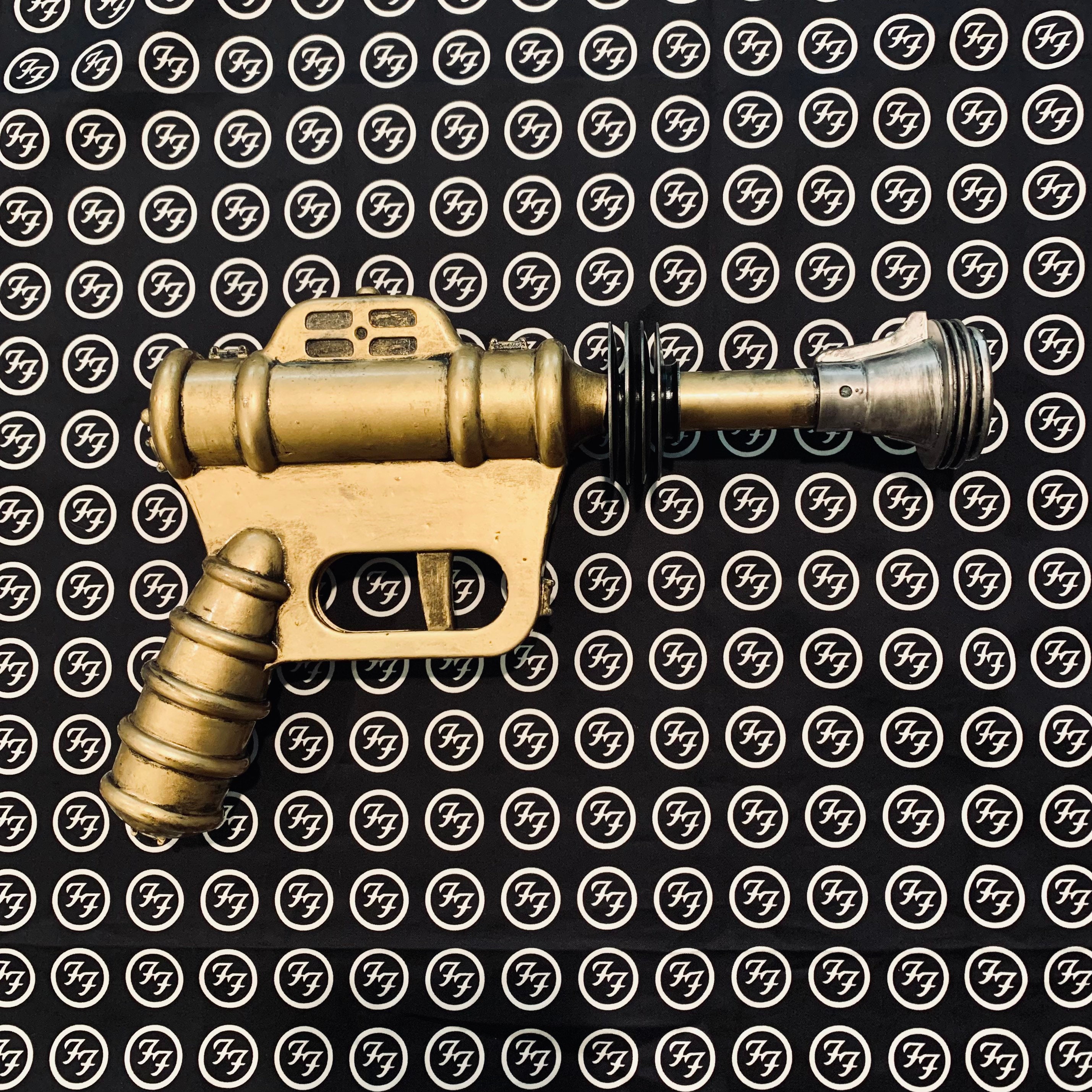 Album Sized Atomic Pistol Ray Gun Foo Fighters - Etsy