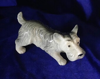 1940's Playful Scottish Terrier Dog Figurine Made in Japan Christmas Gift!