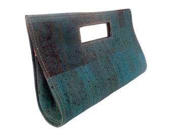 Bolsa de mão artesanal em cortiça, carteira vegana para a noite.