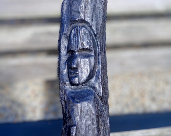 Hand-Carved Bog Oak Sculpture – 18" Tall Wooden Face Carving – Ancient Wood Art – Rustic Decor – Unique Natural Wood Art