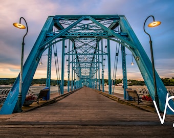 Walnut st bridge sunset Chattanooga TN