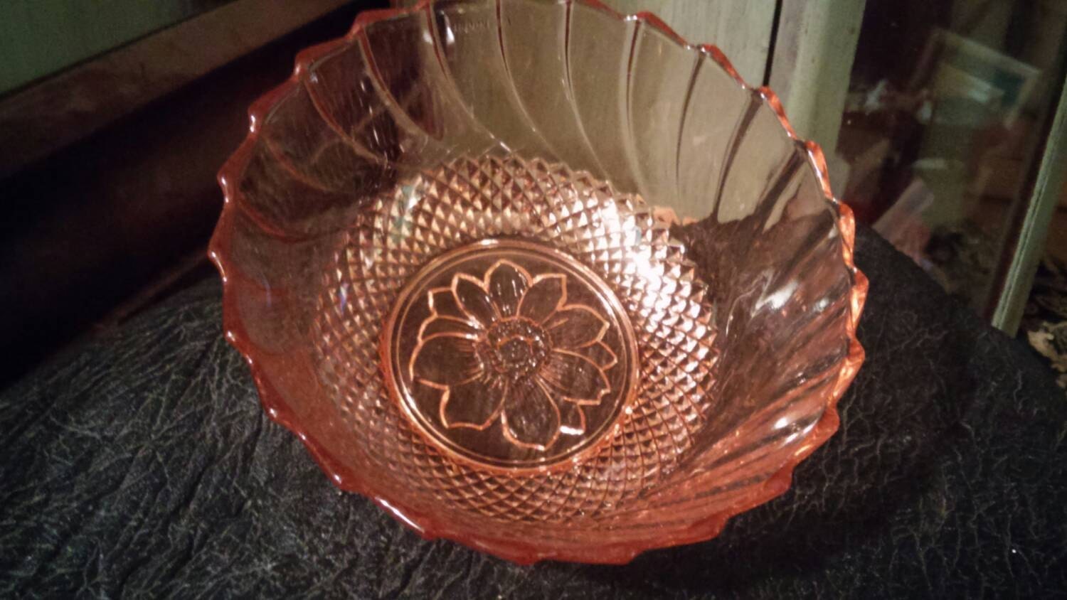 Kig Indonesia Pink glass Bowls Etsy
