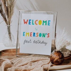 BEWERKBAAR kleurrijk welkomstbord, één als leuk eerste verjaardag welkomstbordsjabloon, regenboogfeestdecor, sesam direct downloaden, verjaardag kind