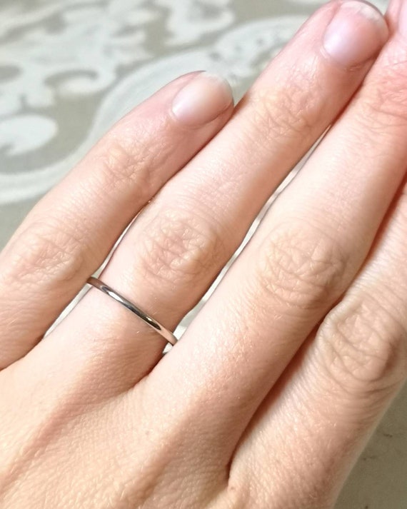 14 karat white gold wedding band deals