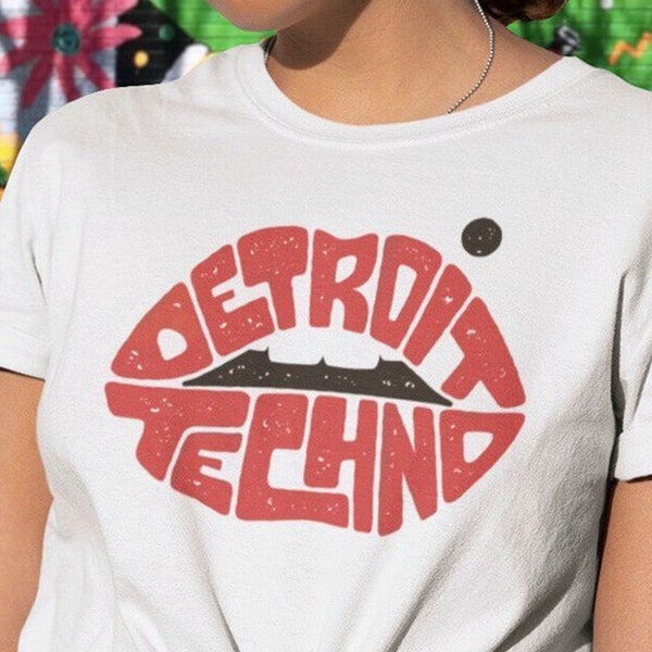 Detroit Techno Shirt with Lips | White Tee | Festival Fashion | Rave Shirt | Gift for Techno Lovers | Unisex T-Shirt | I Club Detroit