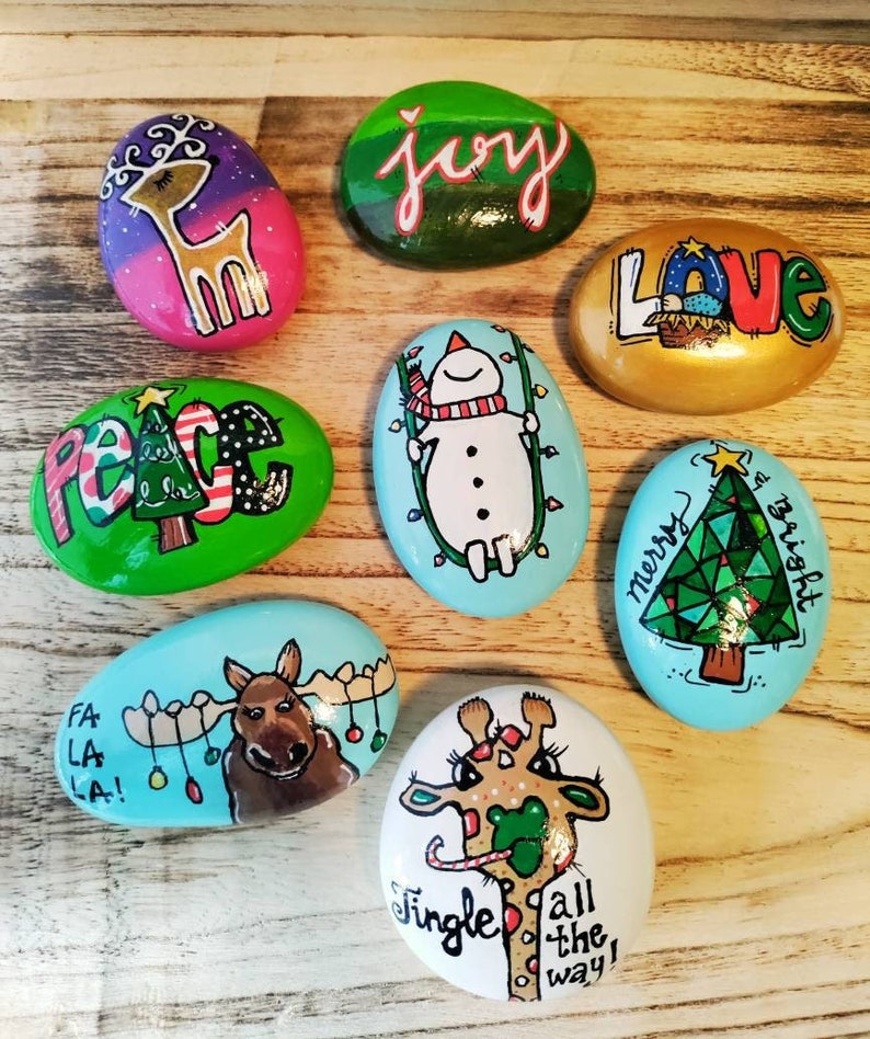 Hand-painted Christmas Rocks: Snowman, Tree, Peace, Love - Etsy