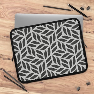Laptop bag, Tablet Case, Laptop Sleeve, Pattern Designed laptop carrier,   padded cover for laptop,  Laptop pouch , black leaves #333