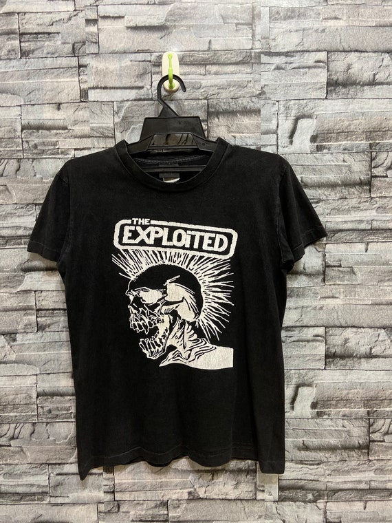 Vintage The Exploited band punk rock t shirt.. vin
