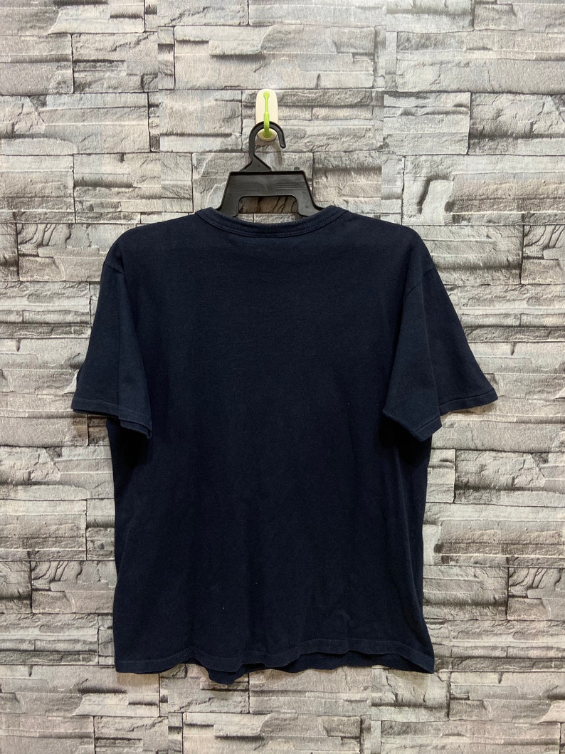 Vintage Champion t shirt spellout made in usa. vintage t shirt usa size L dark blue
