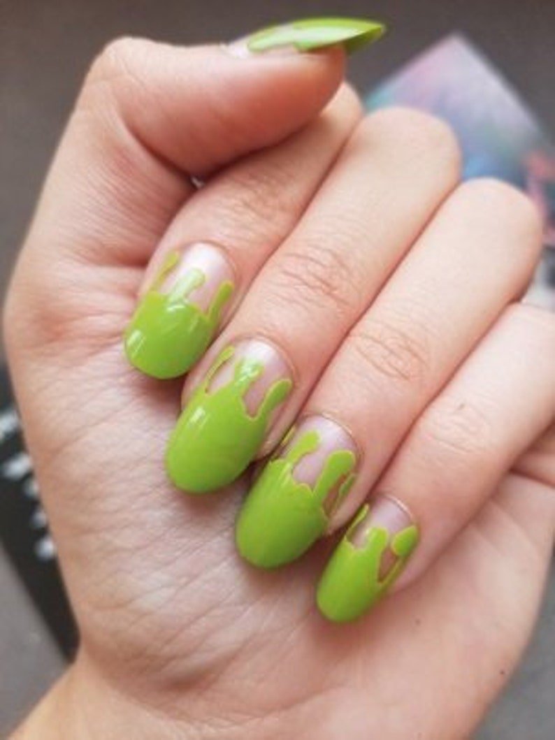 Dripping Goo Nails Set of 20 green nails dripping nails Etsy