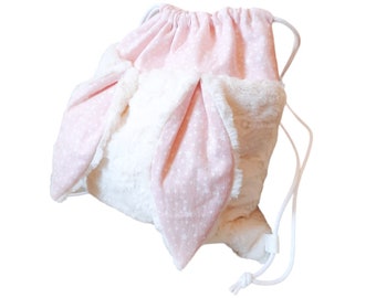 Sac à dos oreilles de lapin fausse fourrure et tissu rose étoilé