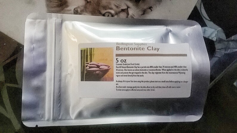 Cosmetic Grade Bentonite Clay, 5 oz pouch Free Domestic Shipping image 1