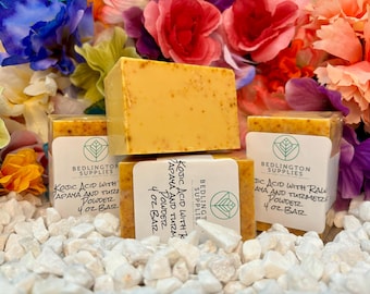 Best Selling Kojic Acid Soap Bar with Raw Turmeric and Papaya Powder, coconut oil soap base, 4 oz bar
