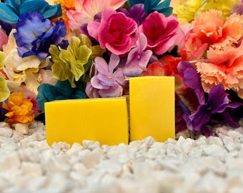 Sulfur Coconut Soap with Lemongrass and Tea Tree Essential Oils with Vitamin E Oil