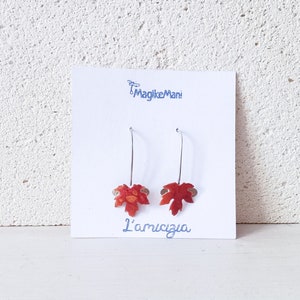 gesloten monachella oorbellen, esdoorn oorbellen