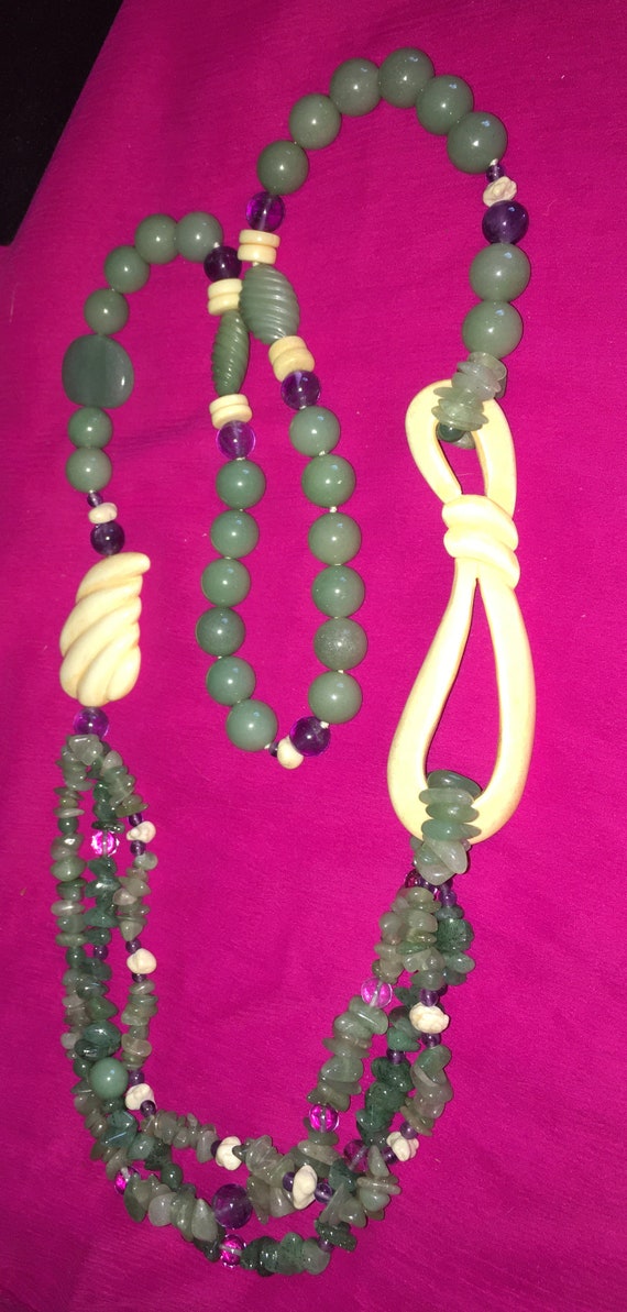 36" Stone, Bakelite, and Purple Glass Bead Neckla… - image 6