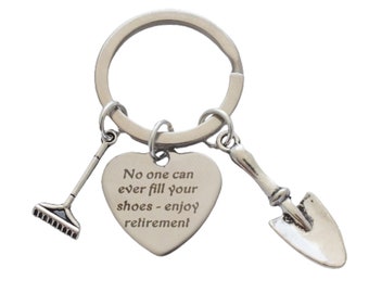 Retirement Gift "No can fill your shoes - enjoy retirement" - Gardening Rake Trowel Hobby - Bag Cham - Keyring