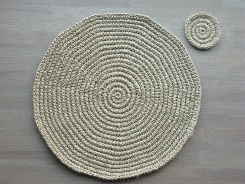 Hand Crochet Jute Placemat and Coaster / Circle Placemat / Etsy