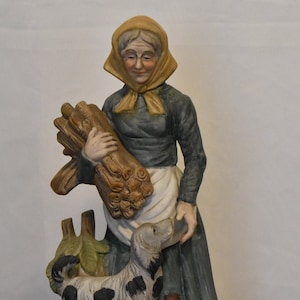Vintage Old Woman and Setter Figurine // Large Figurine