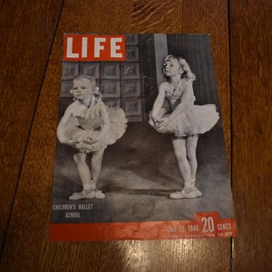 Capa da revista LIFE de 1948 // Anúncio de refrigerador GE