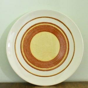 1970’s Round Meat/Turkey Platter Brown and Yellow