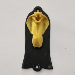 Truss rod cover  Cobra gold for Gibson guitars.