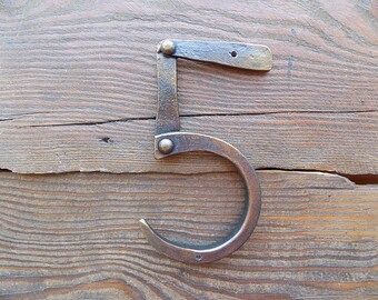 Handgefertigte Hausnummer aus Metall / Hausnummern aus Eisen, 12,7 cm / Adressnummern / Flaches Schild mit Zimmernummer / Rustikale Dekoration