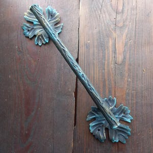 Designer&#39;s Iron Handle / Antique Style Handles / Barn Door Hardware / Door Handle / Door Pull / Door Pull Heavy Duty / Rustic Knobs