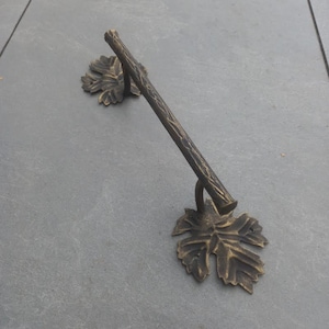 Designer&#39;s Iron Handle / Antique Style Handles / Barn Door Hardware /  Door Handle / Door Pull / Door Pull Heavy Duty / Rustic Knobs