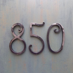 Hausnummer / Hausnummern aus Eisen 13 cm / Türzahlen / Hausnummer aus Metall / Adressnummern / Schild Wohnung / rustikale Hausnummer