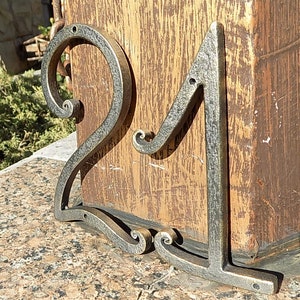 Wrought House Number /Iron House Numbers 5 inches/Door Numbers 5/ Metal house number/Address numbers/Sign Flat Room Number /Rustic decor