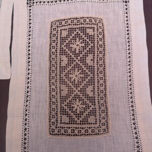 Beautiful Vintage Handmade Linen 2 Doillies