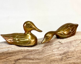 Small Vintage Brass Duck Figurines | Desktop/Shelf Sculptures | Cottage/Country/Granny/Farmhouse Decor | Fairy Garden/Yard Art/Paperweight