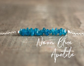 Collier en apatite bleu néon, colliers en cristal brut pour femmes, bijoux en apatite