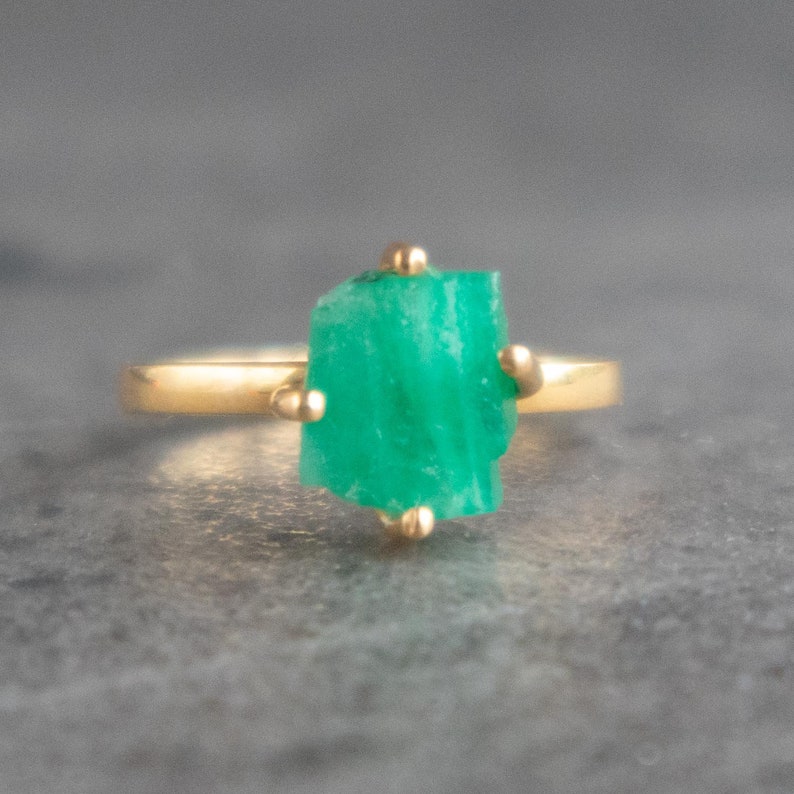 Raw Emerald Ring, Crystal Ring, May Birthstone Ring, Natural Emerald Ring, Raw Stone Rings For Women, Green Stone Ring, Gift for Her image 8