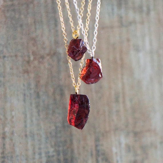 201 225 Natural Stone Necklace Garnet