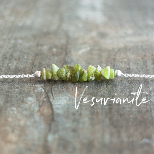 Collana Vesuvianite, Collana di Cristallo Grezzo, Regali per Lei, Collana Idocrase