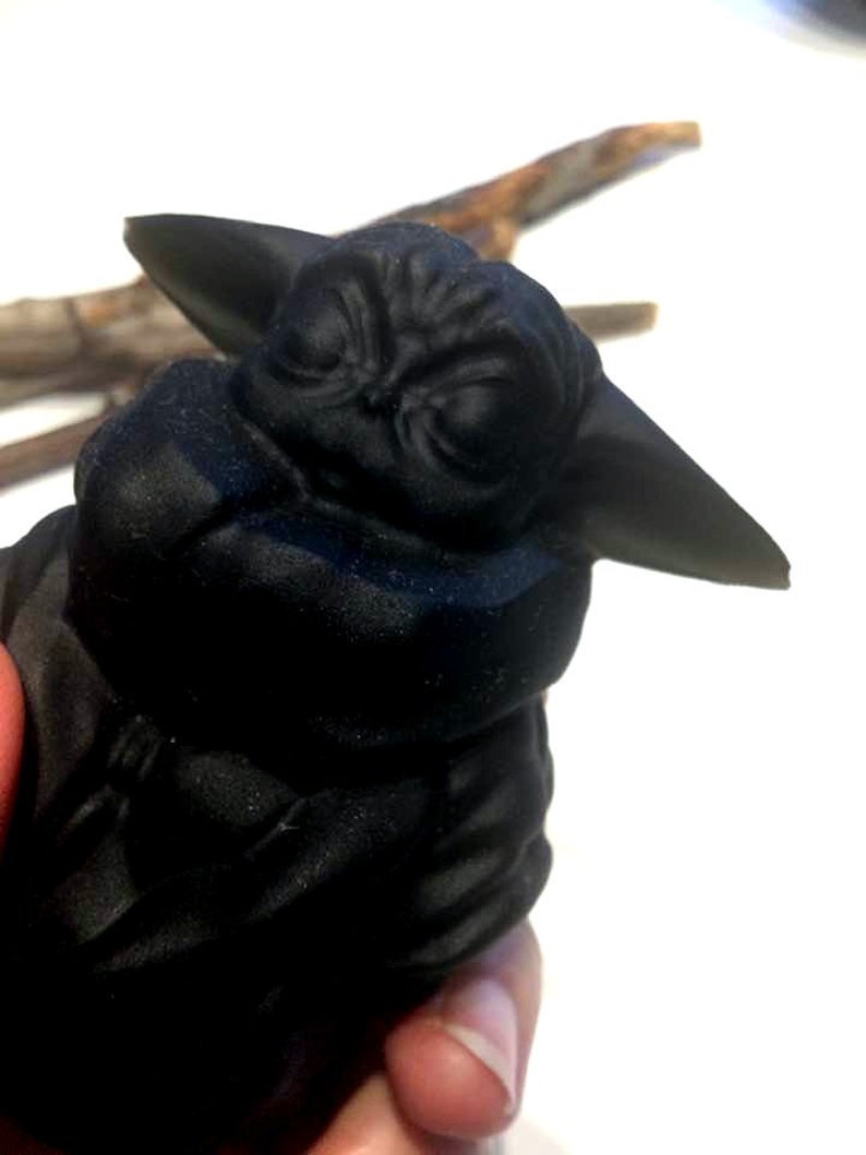 Baby Yoda Crystal The Child Hand Carved In Black Obsidian Etsy Baby Yoda Crystal The Child Hand Carved In Black Obsidian Etsy