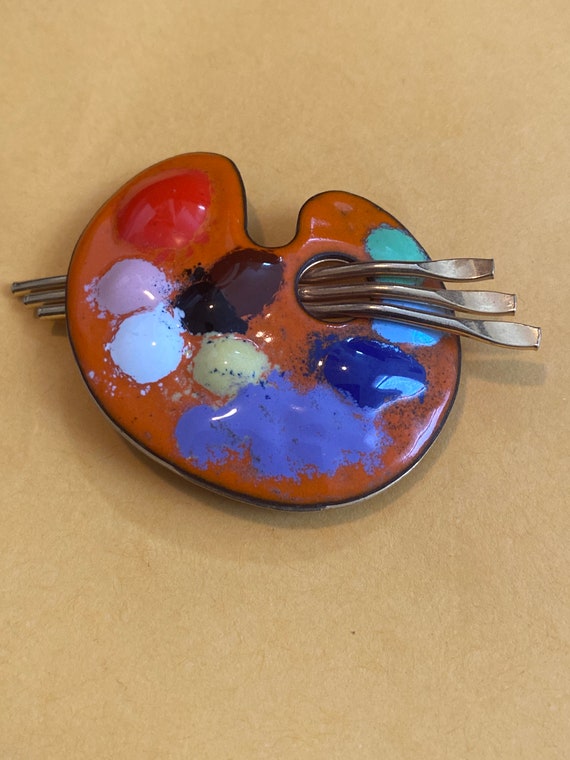 1960s enamel artist's palette brooch