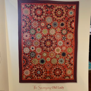 The Swinging Old Lady from The Millefiori Quilt Book 4 - Hand Quilting Templates - English Paper Piecing