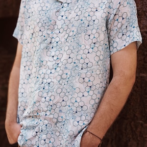 Men Bamboo Shirt Psychedelic Wear - Molecule Art Shirt | Men's Unique Artwear, Party Wear Shirt, Summer Wear Shirt, Rave Festival Outfit