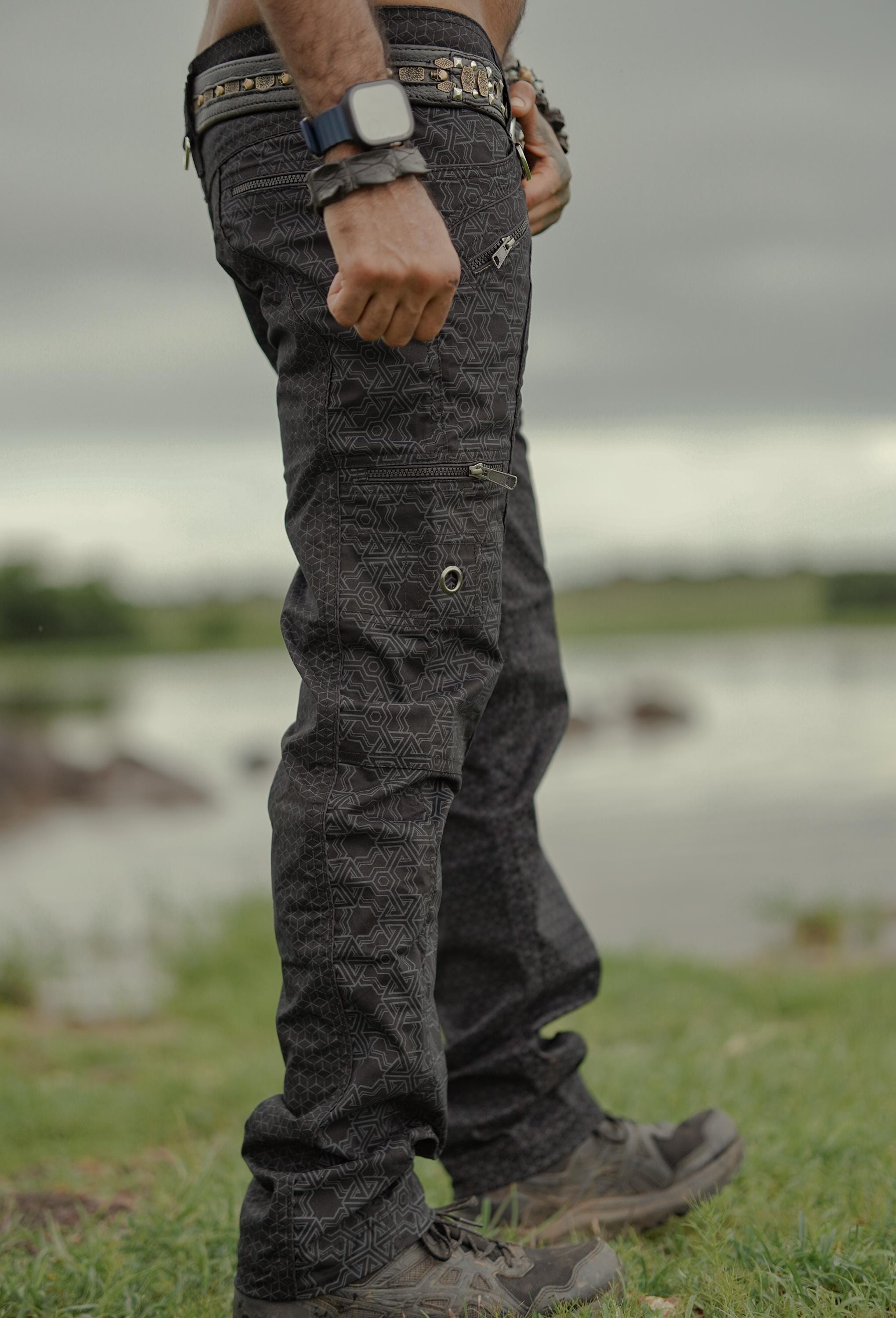 ＜UJOH＞Wool Bush Pocket Cargo Pants UJOH カーゴパンツ 「別注」 Nylon Bush Pocket Cargo Pants