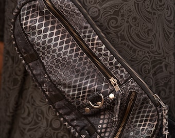 Python Vortex Crossbody Bag: Unisex Cotton Canvas Sling with Snake Print