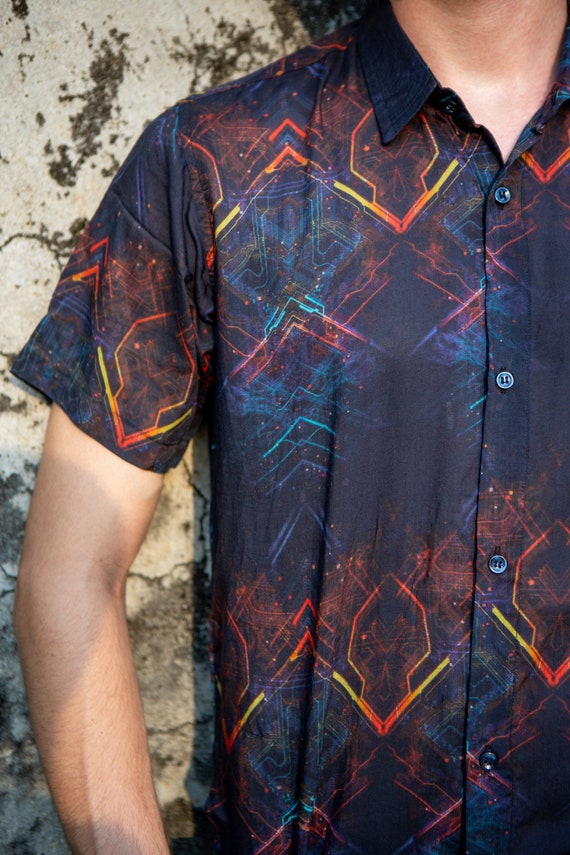 Men's Bamboo Psychedelic Shirt: Eco-Friendly Festival Wear